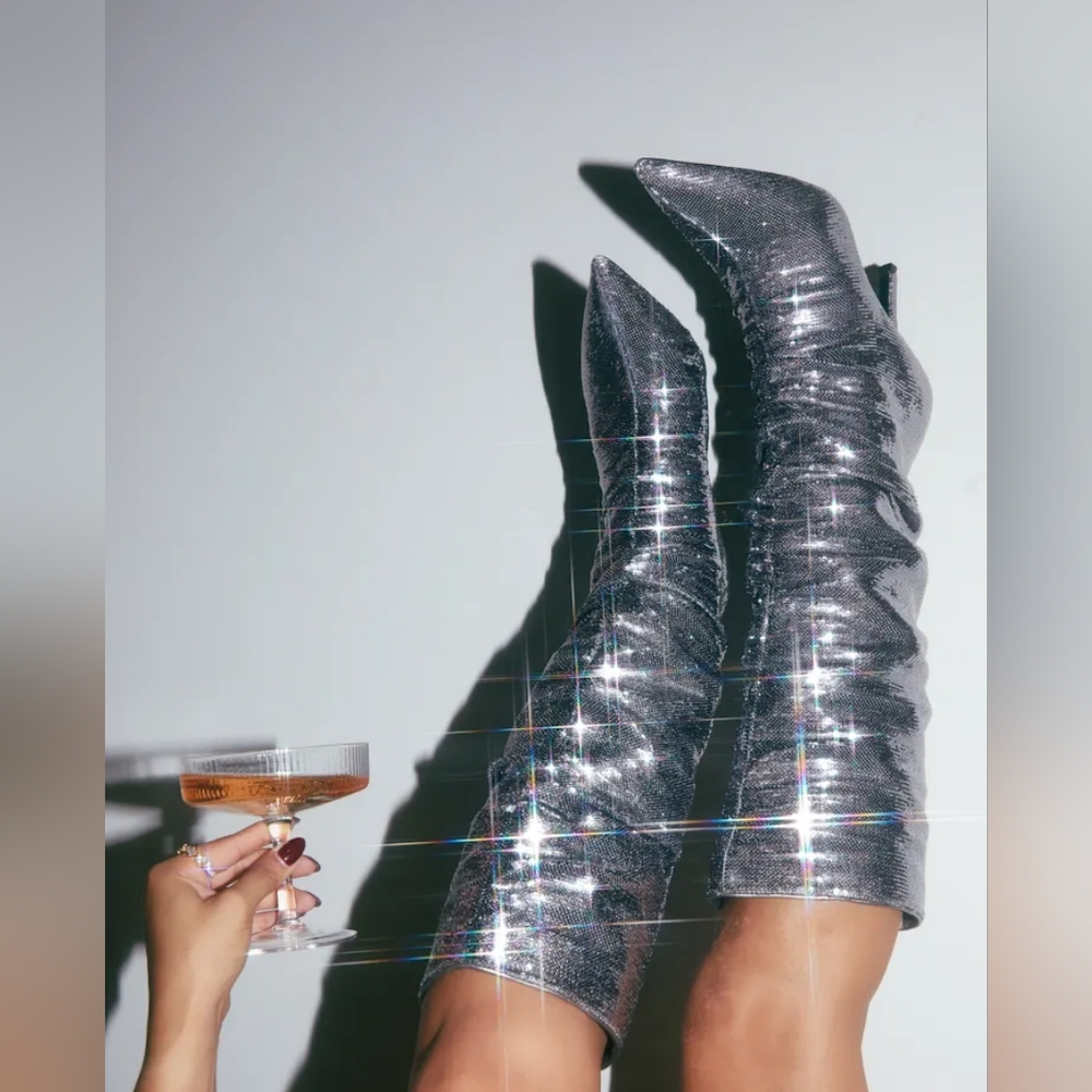 Sparkle Silver Sequin Boots Sz 7 *Glamour* New Years Eve